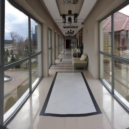 Hotel Kamiza Wyszków Extérieur photo