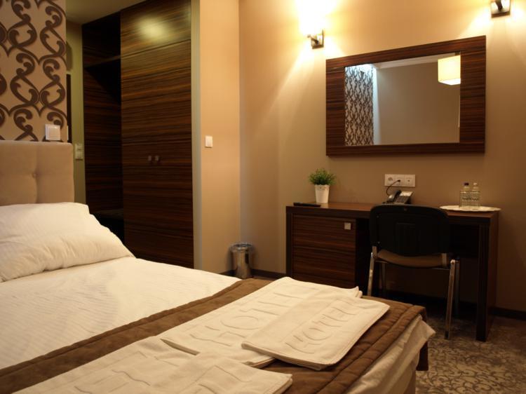 Hotel Kamiza Wyszków Chambre photo