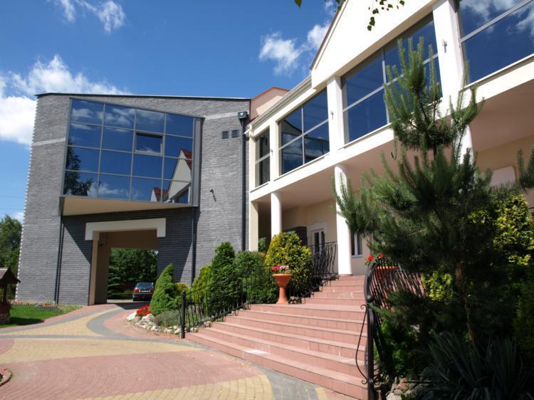Hotel Kamiza Wyszków Extérieur photo