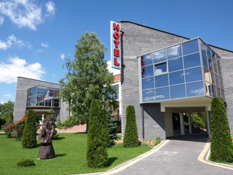 Hotel Kamiza Wyszków Extérieur photo